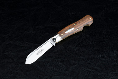 https://cdn11.bigcommerce.com/s-6ihm7h/products/5608/images/34748/TACTICAL_ELEMENTS_GREAT_EASTERN_CUTLERY_Great_Eastern_Cutlery_562123EO_Rosewood_Front__89456.1689915750.380.380.jpg?c=2