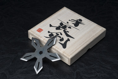 超希少 石垣キュー Ishigaki Cues 伝説の紋章インレイ 真鍮ピン Hand Forged Hammered Yuki-Gokou Black Shuriken w/ Paulownia Box