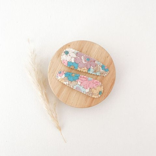 The styling options are endless as out fabric snap hair clips come in a wide variety of designs, colours and patterns