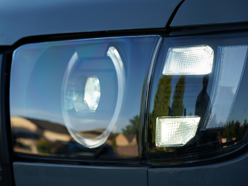 OEM-style LED projector headlights for 1996-2002 4Runner.
