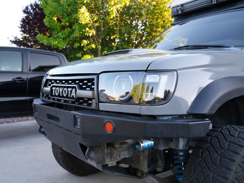 3rd Gen 4Runner LED turn signal projector headlights.