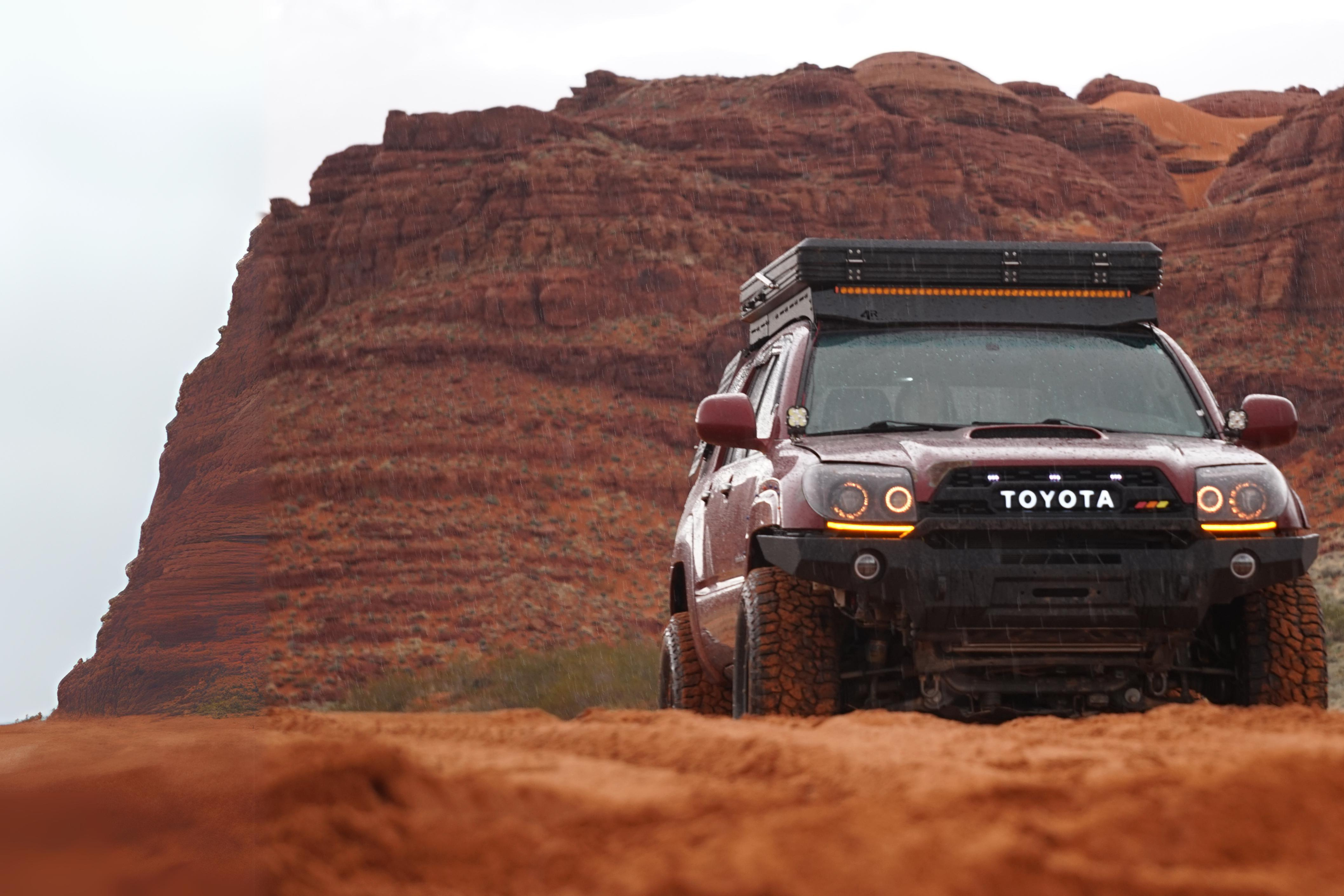 03 to 05 4th gen Toyota 4Runner front grille upgrade image used in the 4R Customs build gallery