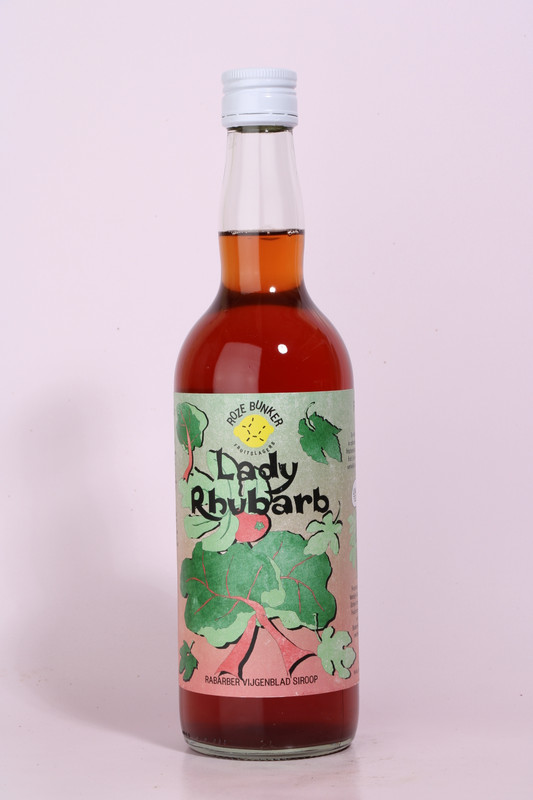 Roze Bunker | Lady Rhubarb