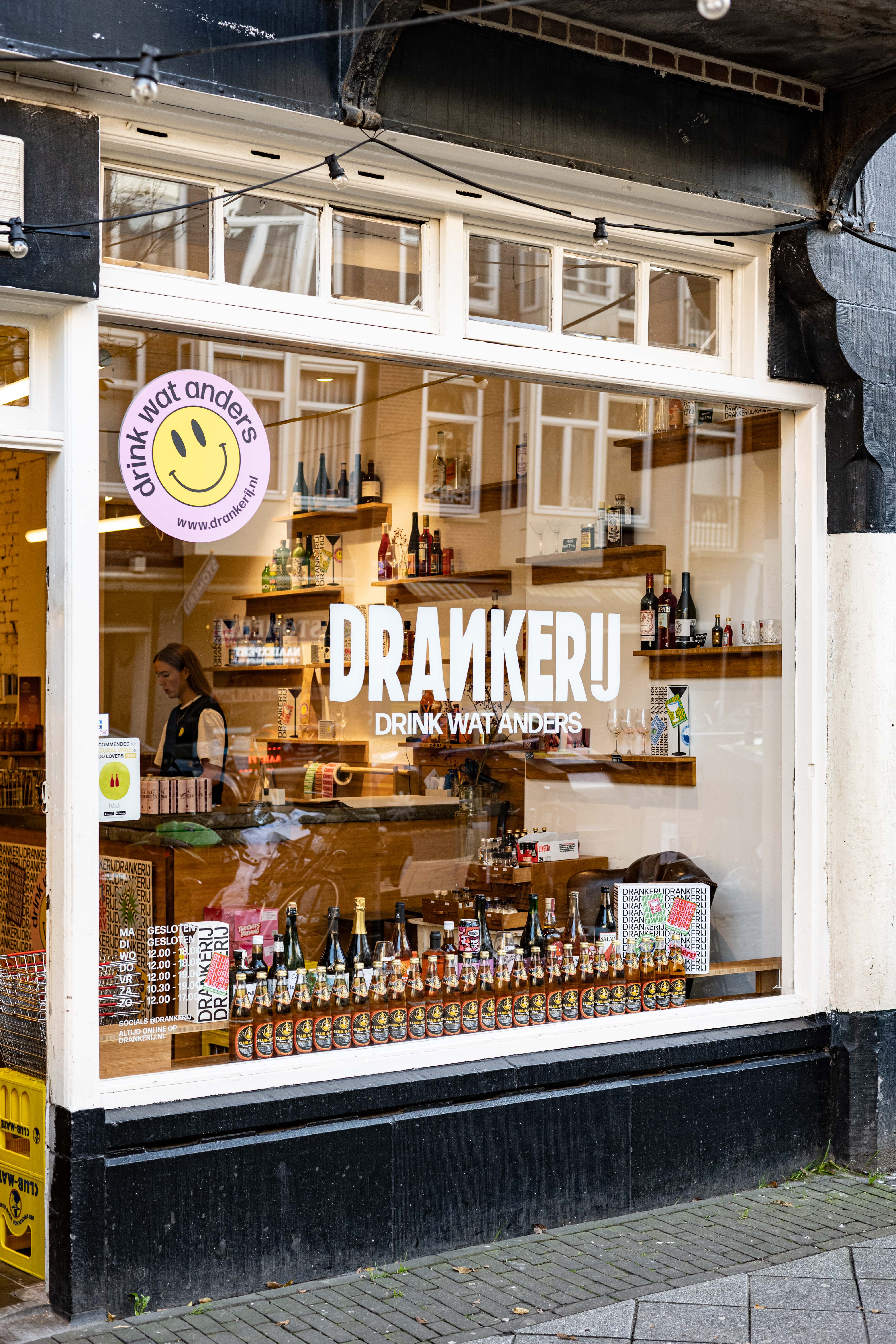Drankerij - slijterij nieuwe stijl in Amsterdam