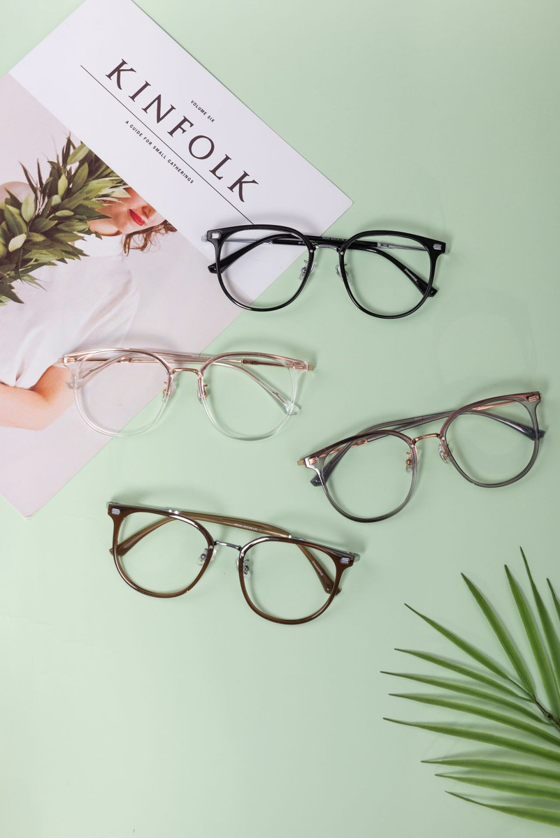 Aria Cat-Eye Crystal