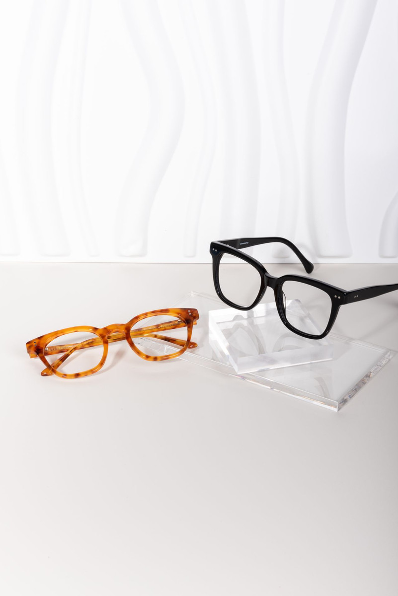 Digest Half-Round Readers