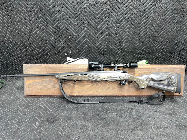 Used Mossberg 4x4 22-250 24" Laminate Stock w/Tasco 3-9x40 Scope & Sling
