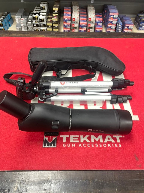 Used Simmons Blazer 20-60x60mm Spotting Scope w/Tripod