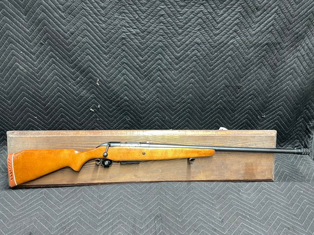 Used Mossberg 395KB 12 Gauge 3" 28" C-Lect Choke *Crack Behind Receiver*