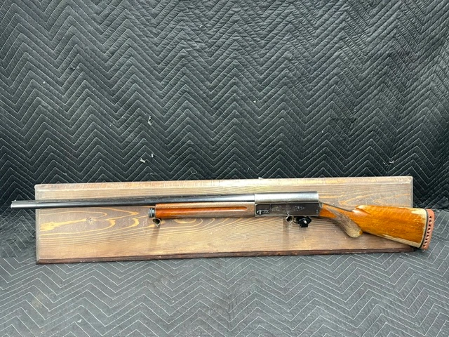 Used Browning A5 Light Twelve 12 Gauge 2 3/4" 27" *Finish on Stock Worn*