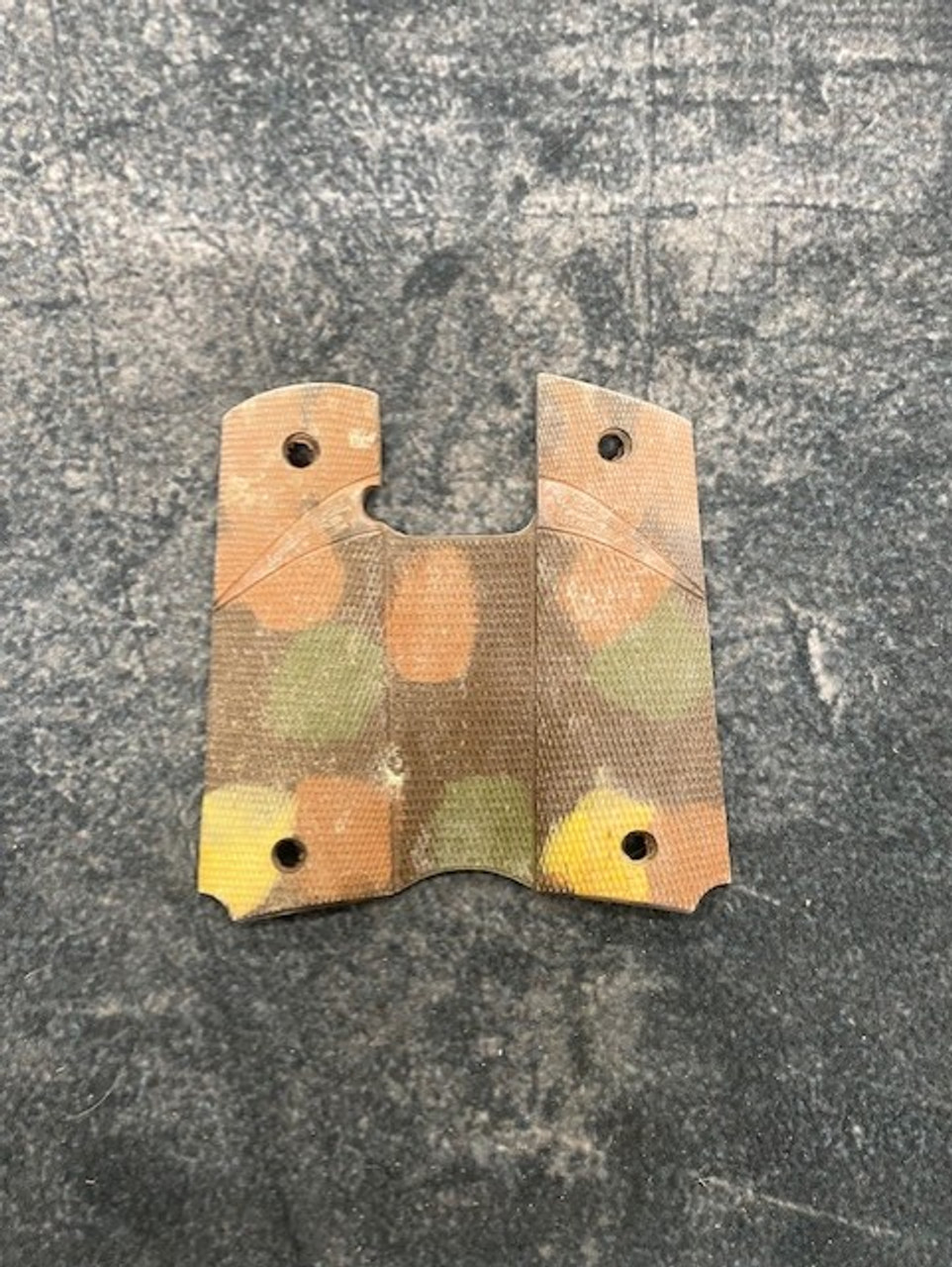Used Pachmayr 1911 Colt Rubberized Wrap Around Camo Pistol Grip