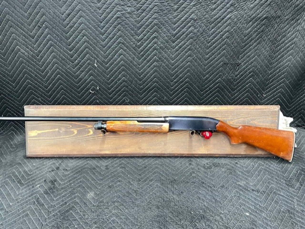 Used Winchester 1200 12 Gauge 2 3/4" 28" Fixed Modified *Finish Wear*