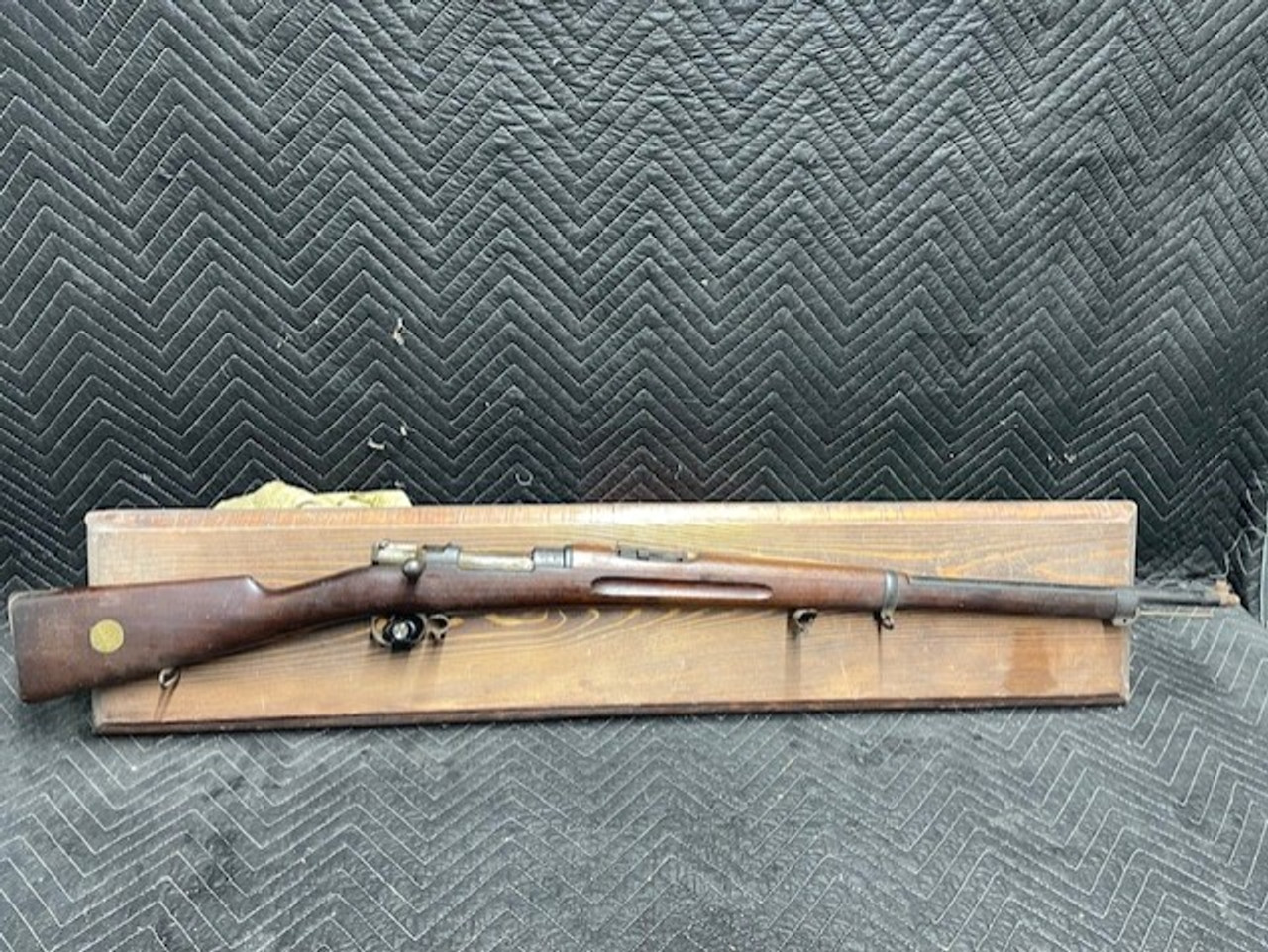 Used Carl Gustav Mauser 96 6.5x55 Swedish Full Wood (Missing Thread Protector) Used Carl Gustav Mauser 96 6.5x55 Swedish Full Wood (Missing Thread Protector)