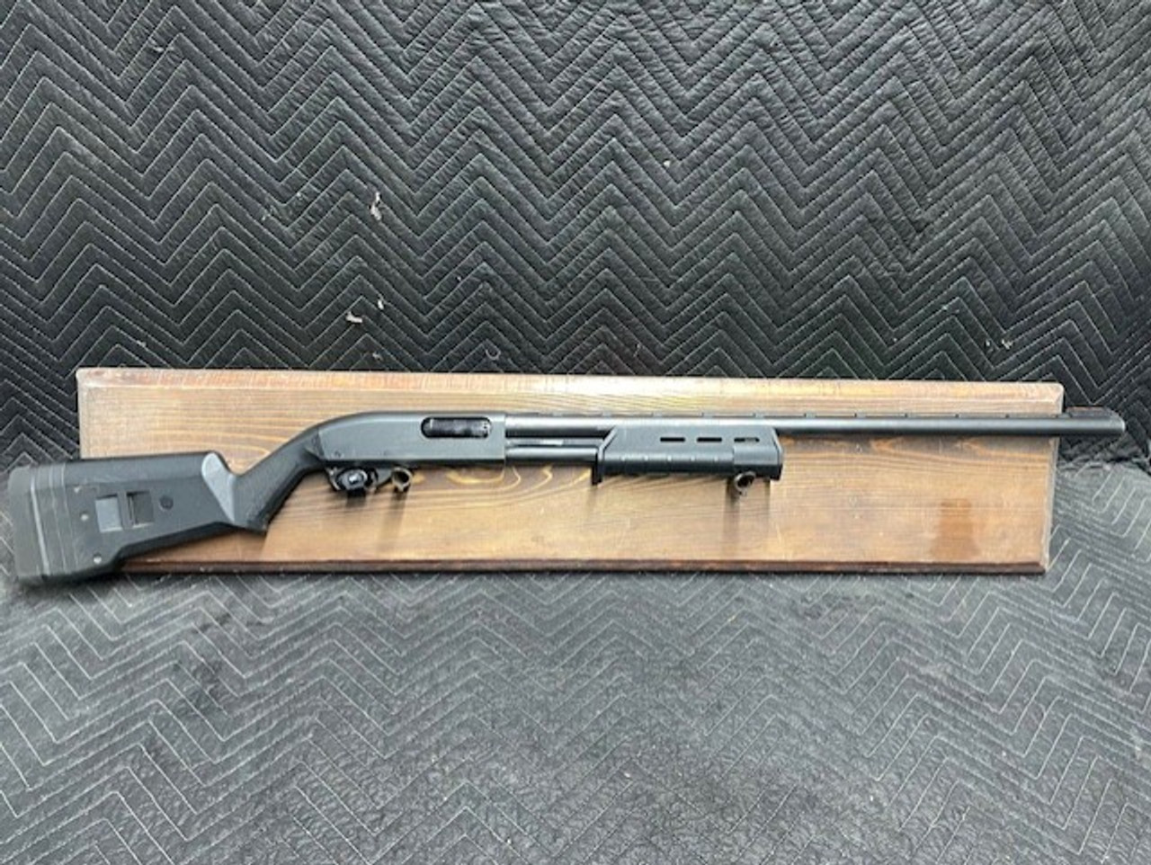 Used Remington 870 Express 12 Gauge 3"  28" w/Magpul Stock