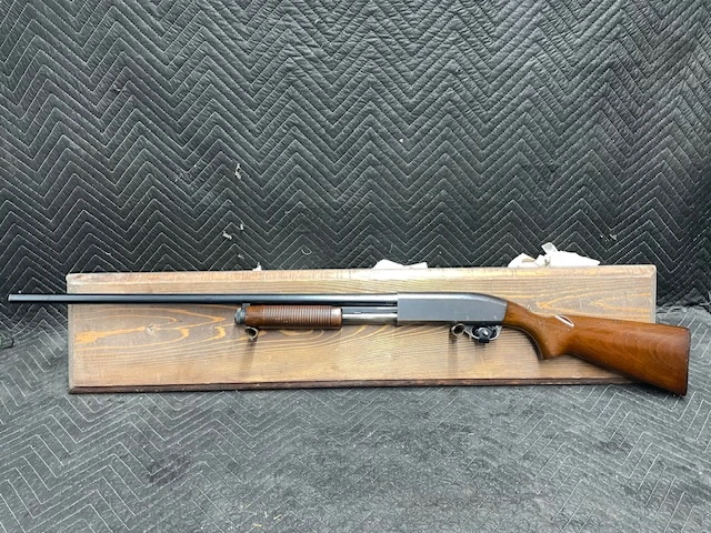 Used Remington 870 Wingmaster 12 Gauge 2 3/4" 28" Fixed Full *Barrel Pitted Near Muzzle*