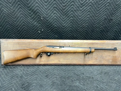 Used UNFIRED Ruger 10/22 18.5" 10rds Hardwood Stock