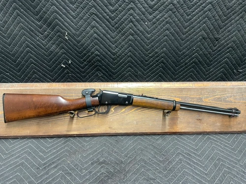 Used Henry H001 22lr  18.5" Carbine