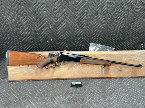 Used Browning BLR LT WT 243 20" w/2 Mags
