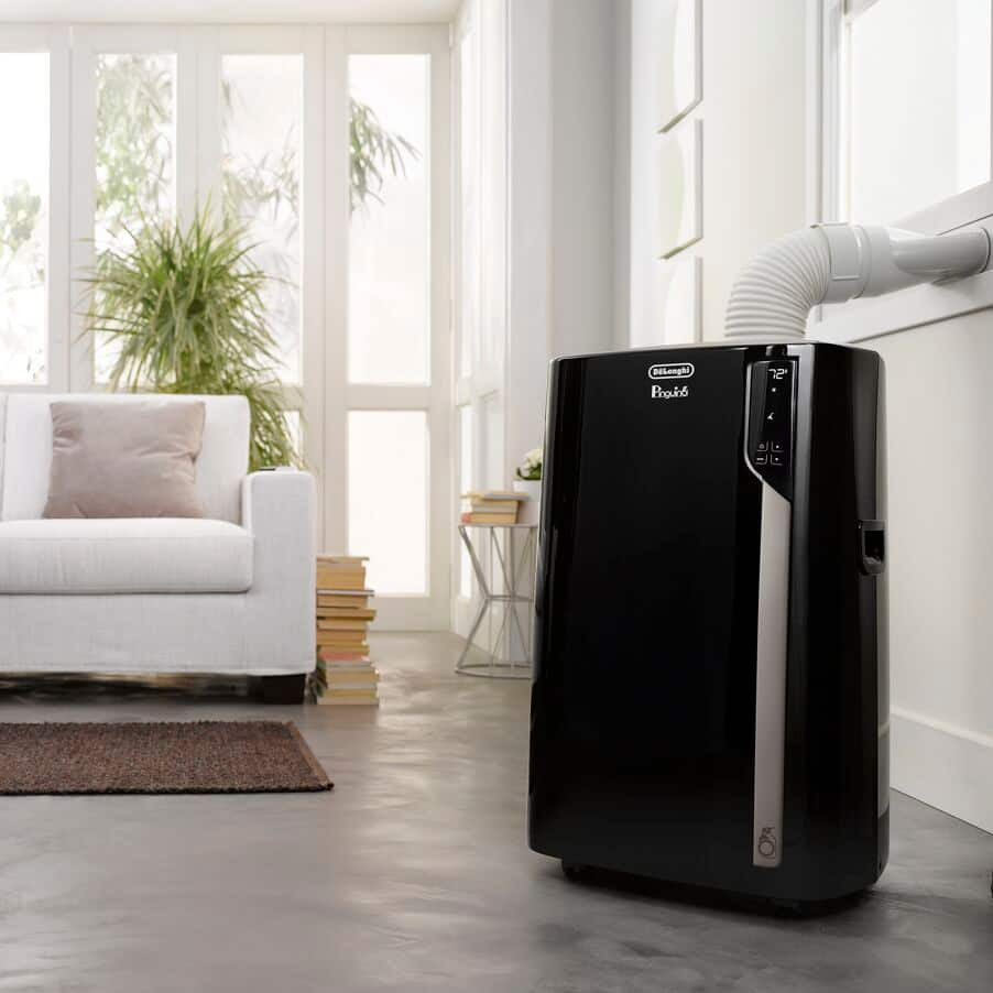 DELONGHI PINGUINO SMART 14,000 BTU 700 SQ FT AC With HEAT - iLIKENEW