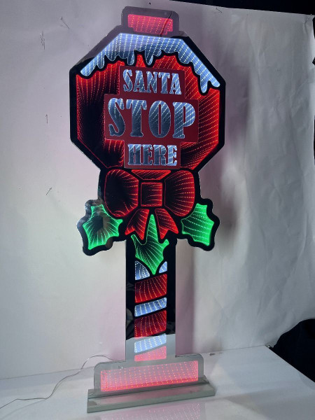 Infinity 'Santa Stop Here' Post 90cm