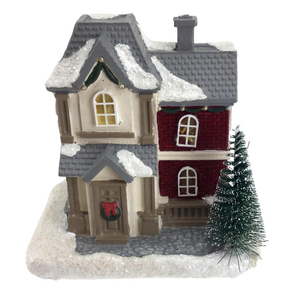 Cream House w/Tree & Wreath 11cm