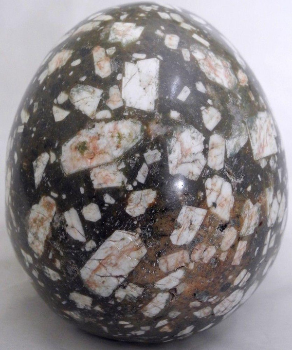 Raven's Classic Style Volcanic Porphyry Crystal Skull