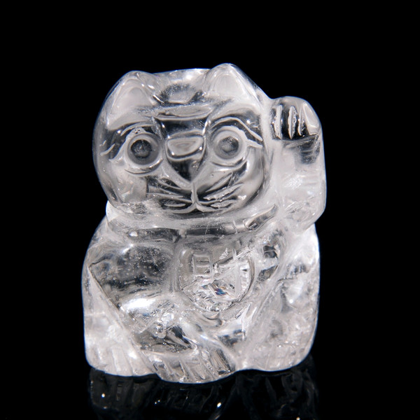 Quartz Crystal Lucky Cat Maneki Neko Carving