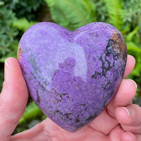 Super Fine Purple Sugilite Heart XXL