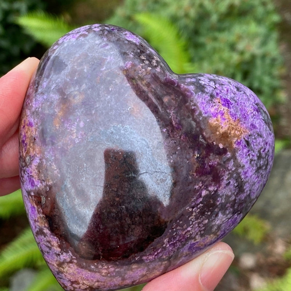Super Fine Purple Sugilite Heart XXL