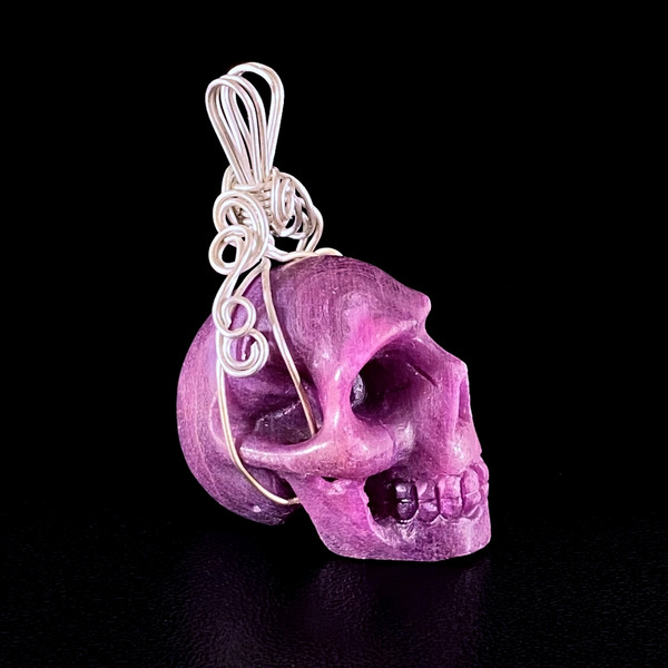 Raven's Carved Gem Ruby Crystal Skull Wire Wrap Pendant