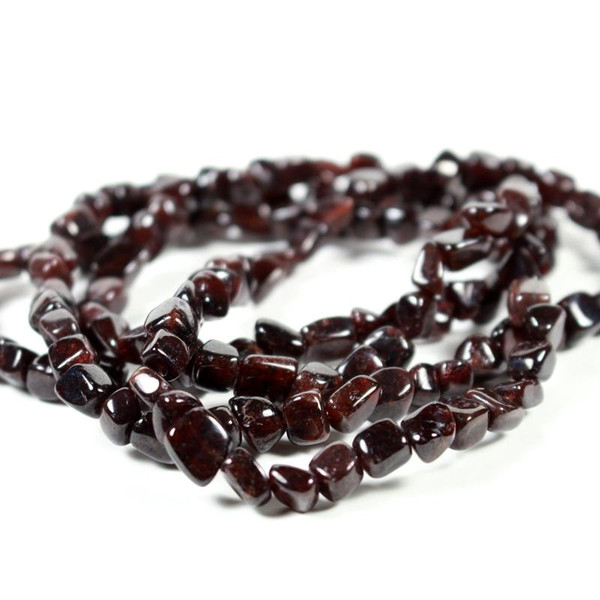 Red Garnet Gemstone Chip Beads Necklace Strand 33"