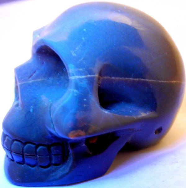Raven's Hand Carved Classic Style Amber Crystal Skull
