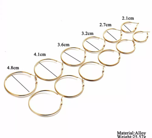 Gold  Fashion Hoop Earrings 
Sizes 