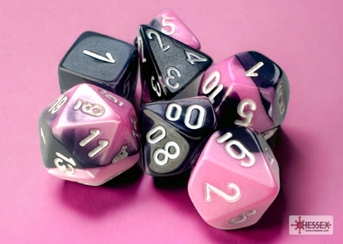 Chessex: 7Ct Mini Gemini Black and Pink/White (CHX20630) Chessex: 7Ct Mini Gemini Black and Pink/White (CHX20630)