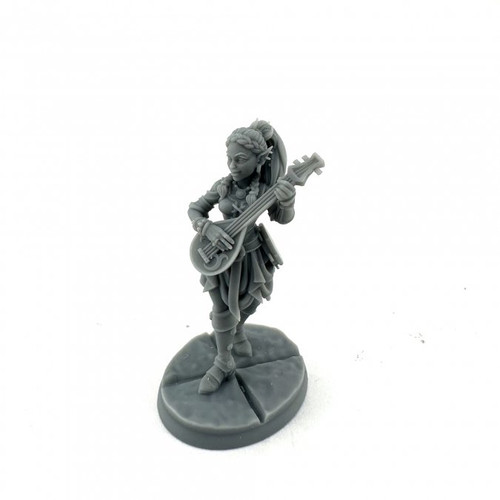 Ryelle Rainheather, Elf Bard (Alternate Sculpt) (07124) Ryelle Rainheather, Elf Bard (Alternate Sculpt) (07124)