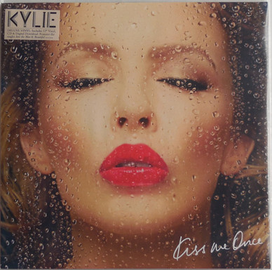 Kylie Minogue - Kiss Me Once NM or M-