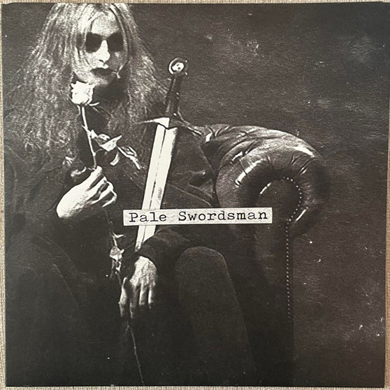 Këkht Aräkh - Pale Swordsman NM or M-