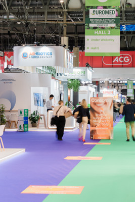 Floor graphics (2027)