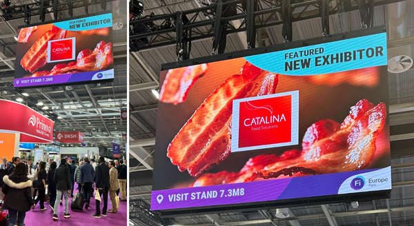 Digital hanging banner