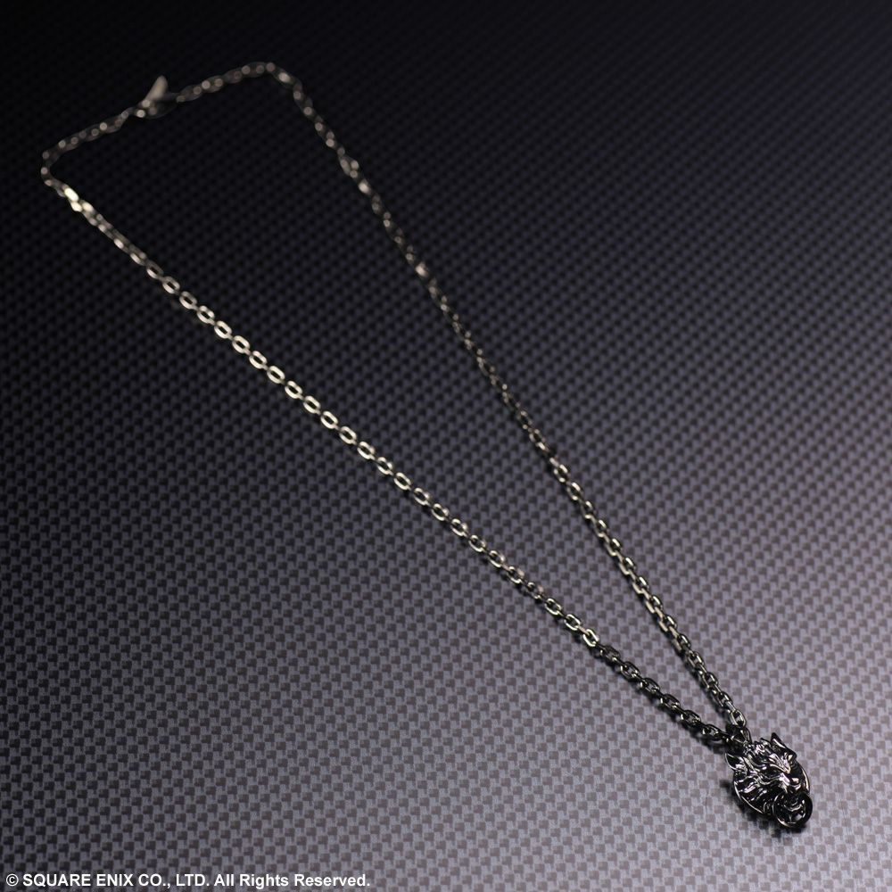 FINAL FANTASY VII ADVENT CHILDREN SILVER PENDANT - CLOUDY WOLF
