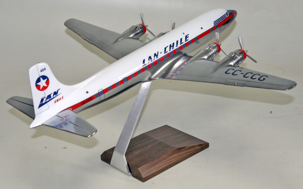 LAN Chile DC-6