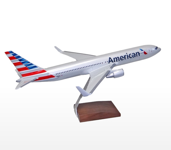 American Airlines B767-300