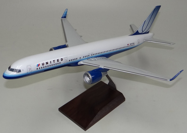 United B757-200W (O/C)