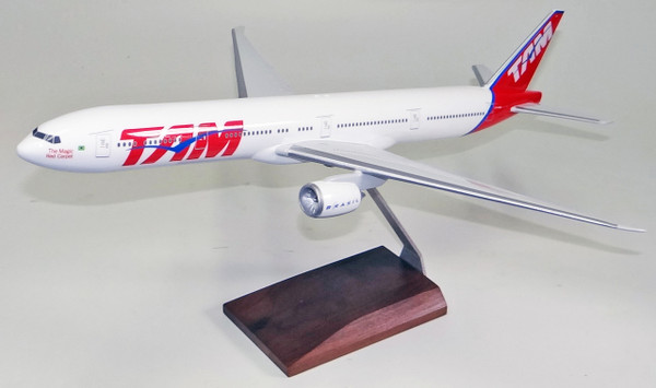 TAM B777-300