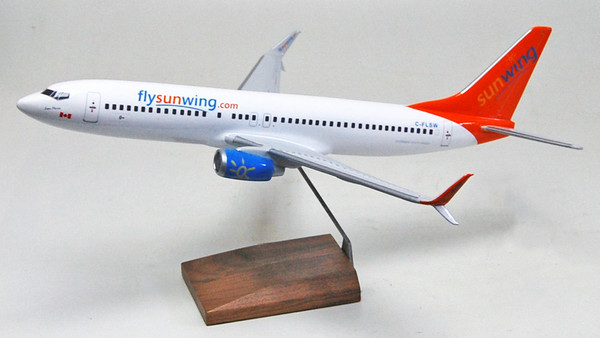 Sun Wing B737-800S