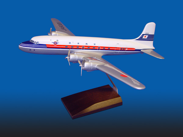 Japan Airlines DC-4