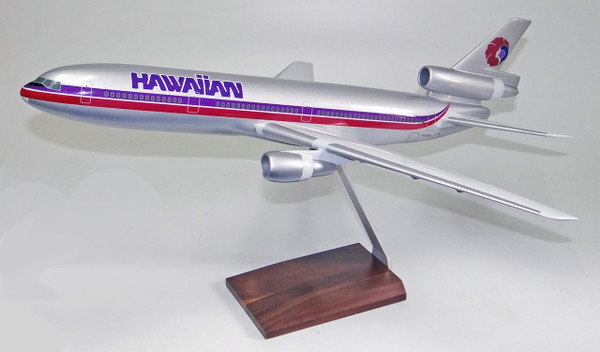 Hawaiian DC-10