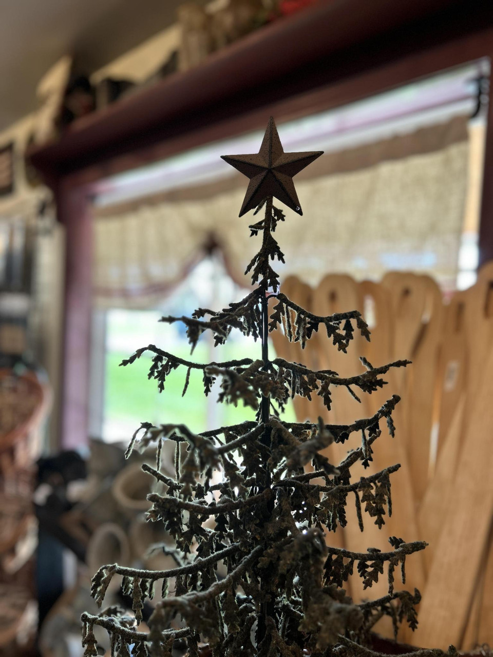 ジンジャーページ Evergreen Tree Fringe Cutting Die for Sizzix Machine - The Old