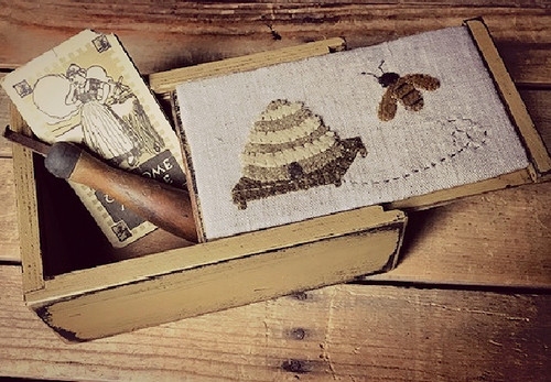 "Bee Hive Box" Wool applique with Teresa Miller June 21, 1-4 pm