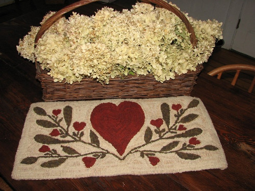 Floral Heart Rug Hooking Kit